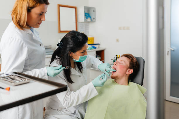 Best Weekend Emergency Dentist in Assumption, IL